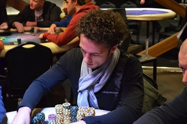 © 2026 Pokercity | Mateusz Moolhuizen | 2015/03 - Rotterdam Poker Series - 1.000 eu Main Event Mateusz Moolhuizen | 2015/03 - Rotterdam Poker Series - 1.000 eu Main Event